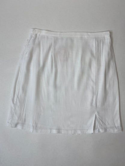 The Dallas Linen Mini Skirt