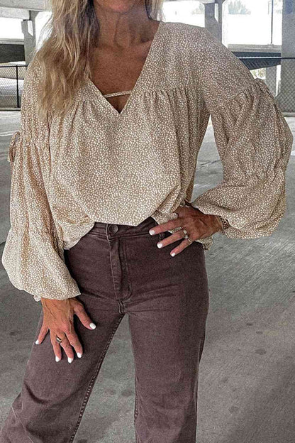 The Yazzie Balloon Sleeves Blouse