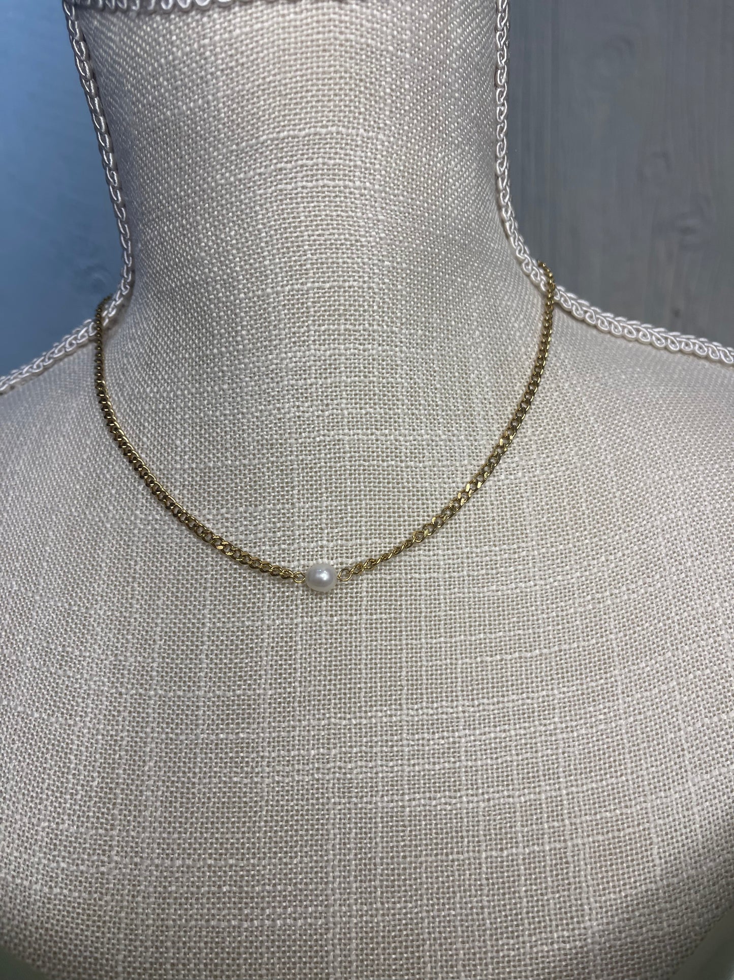 Dainty Gold Pearl Necklace