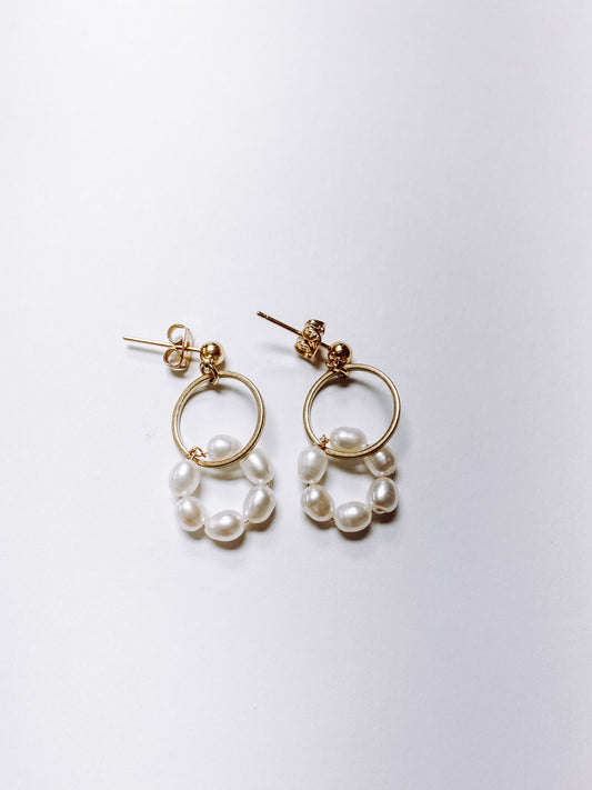 Pearl & Gold Hoop Earrings